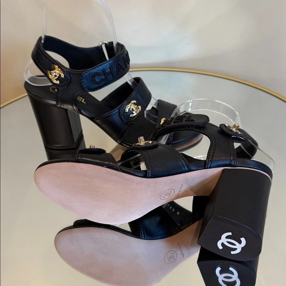 CHANEL Black leather logo Gold Turn-lock heeled sandals size 36.5 - Picture 12 of 17